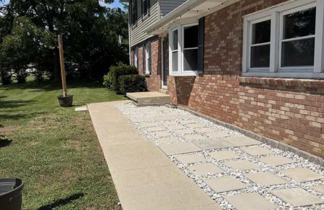 721 Wayland Drive Gallery 3