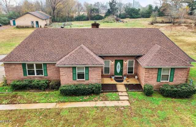 3576 HOLLY Cv Gallery 1