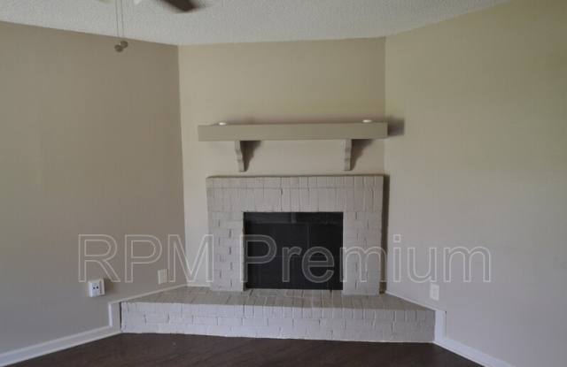 14835 Central Woods Ave. Gallery 3