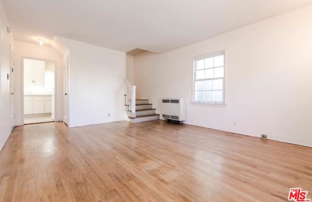 1606 SILVER LAKE Gallery 4