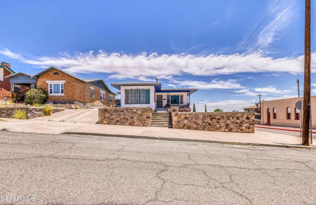 1300 RANDOLPH Drive Gallery 2