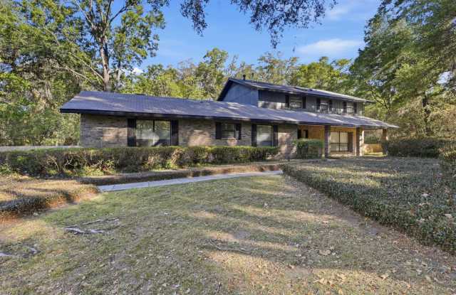 4 Bedroom, 3 Bath House on 1 Acre in Fox Grove photos photos