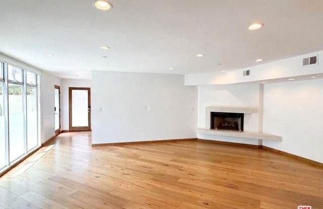 512 Brooks Ave Gallery 2