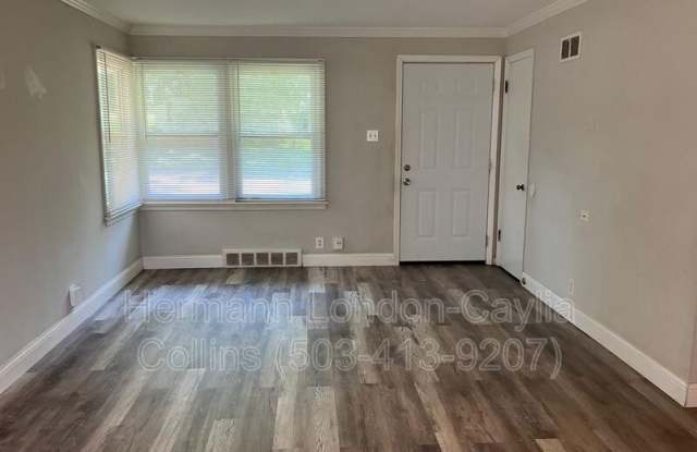 10072 Ashbrook Dr Gallery 2