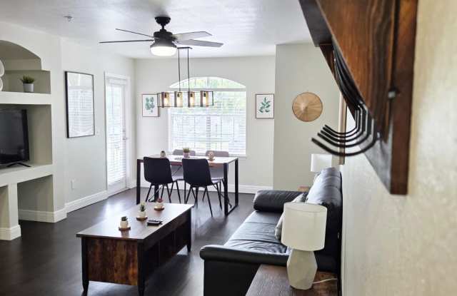 7310 Westpointe Boulevard Gallery 2