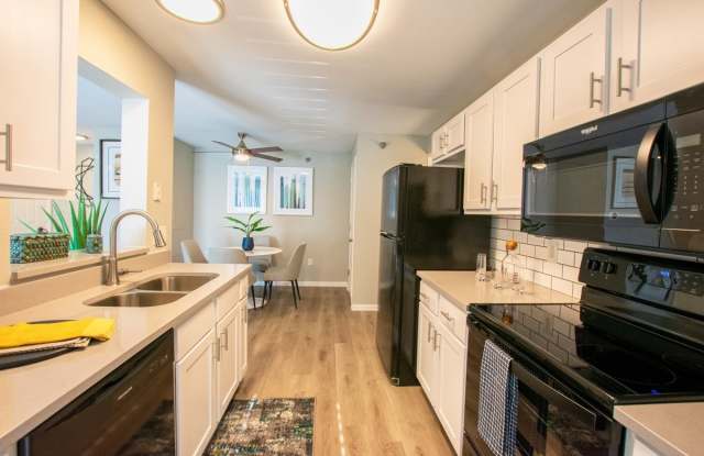 Park Edge Apartment Homes Gallery 4