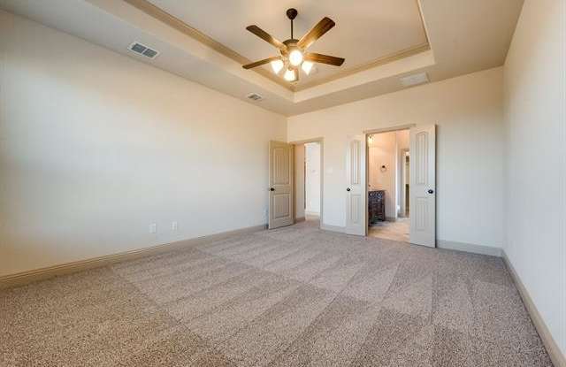 3000 Guadalupe Drive Gallery 3