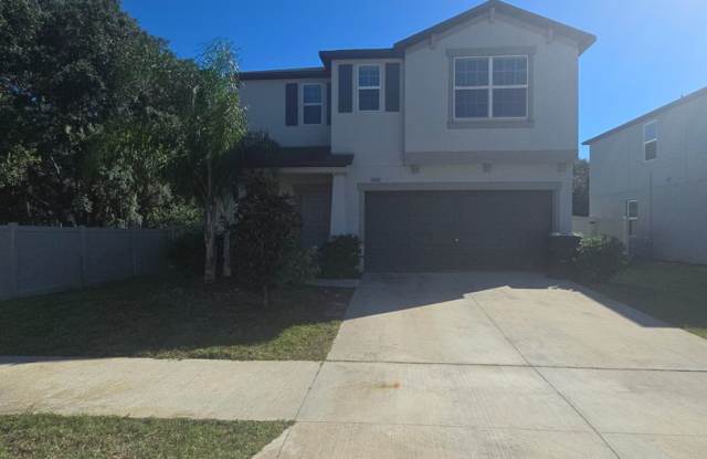 6/3 Home with fenced in backyard/corner lot Gallery 1