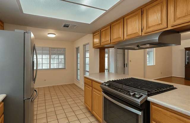 8510 Timberwilde Dr Gallery 2