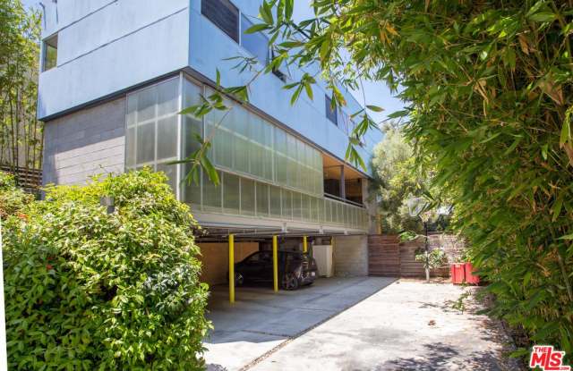 653 RAYMOND Avenue Gallery 2
