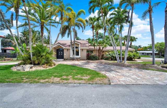 7405 SW 134th St photos photos
