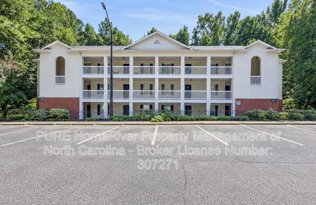 2801 Trailwood Pines Ln Gallery 1