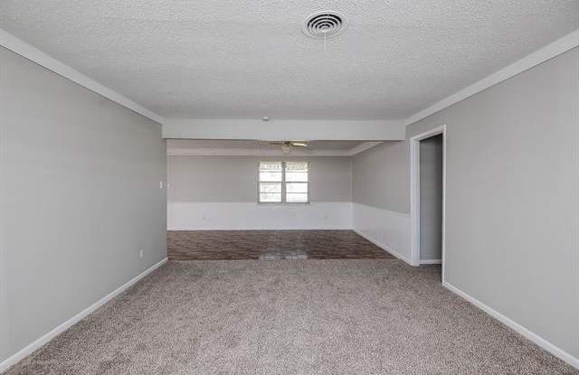 2500 Duringer Road Gallery 3