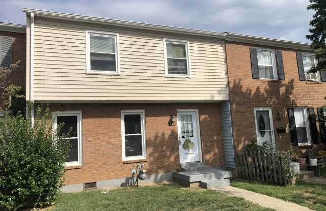 205 Hedgewood Court - 1 photos photos