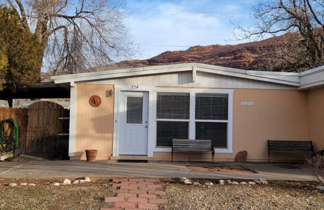UTILITIES INCLUDED - 724 Westwood Avenue, Moab, UT 84532