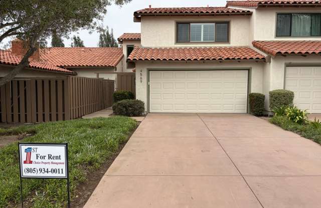 4569 Foxenwood Lane -- 2 Bedroom, 2.5 Bathroom Foxenwood Condo With Loft, Pool & Spa, Tennis Court Gallery 1