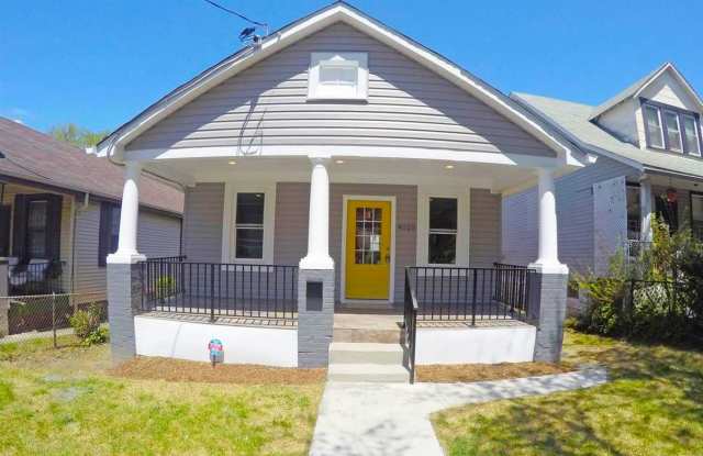 Beautiful Benning 3 Bedroom Renovated Bungalow Home with Yard, Parking, W/D. photos photos
