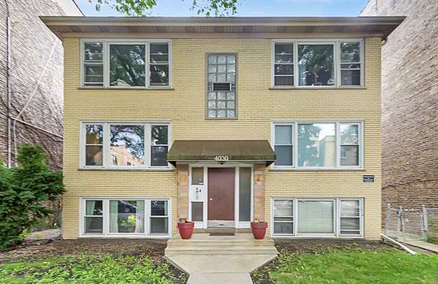 4030 N Mozart Street photos photos
