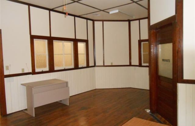 131 Mckinney Gallery 2