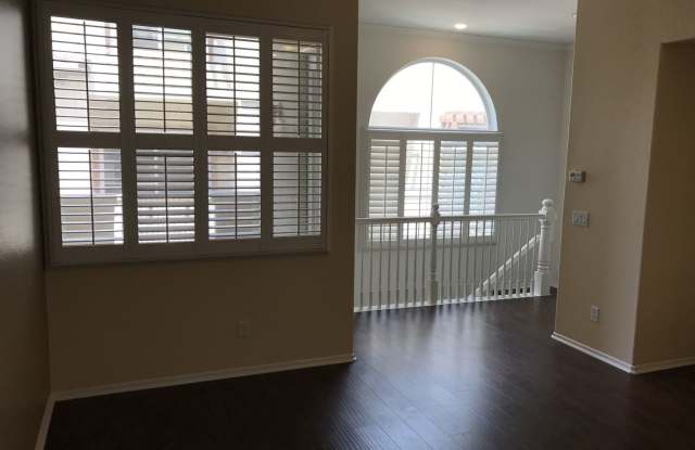 484 Almond Road - 484 Almond Road, San Marcos, CA 92078