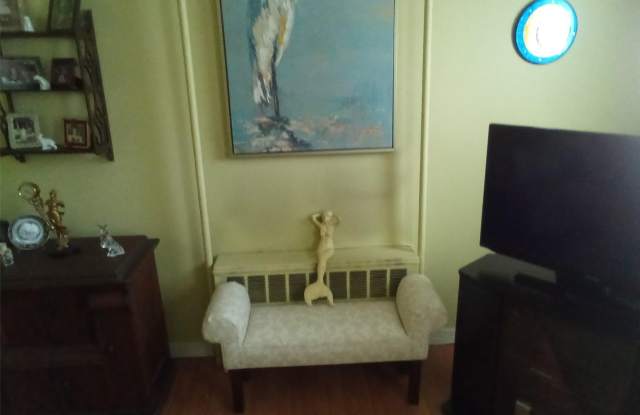 74 W Hoffman Avenue photos photos