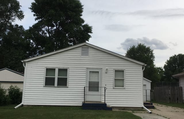 722 East 11th Street - 722 E 11th St, South Sioux City, NE 68776