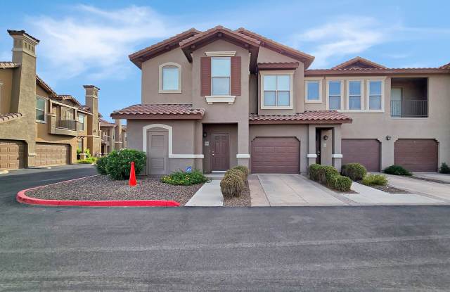 Litchfield Park condo with pool & gym! 2 car garage! Gallery 3