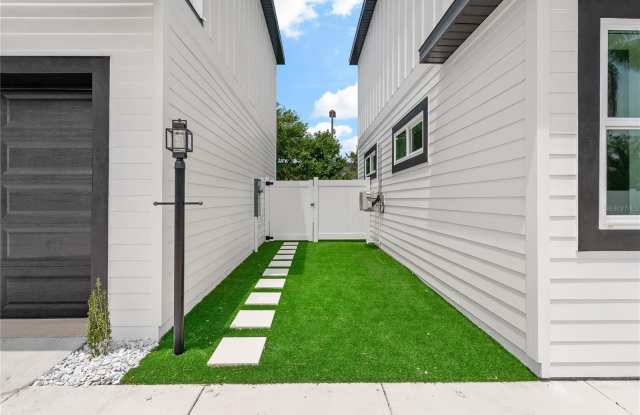 1348 SAN CHRISTOPHER Drive Gallery 4