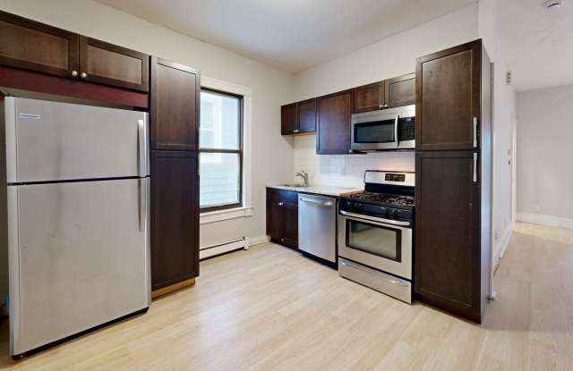 225 East Eagle Street225 East Eagle Street - 1 photos photos