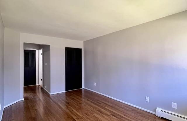 580 Harrison Boulevard - 59 photos photos