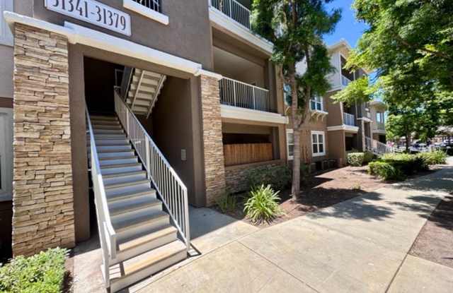 Upgraded 1BD/1BA Condo in Gated Temecula Creek Village – Available Now! photos photos