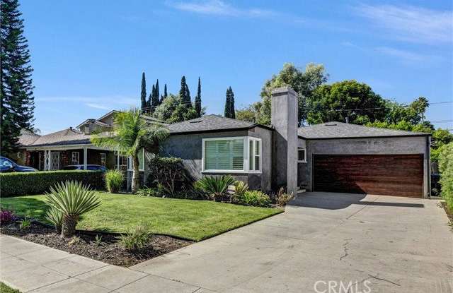 425 North Griffith Park Drive Gallery 1