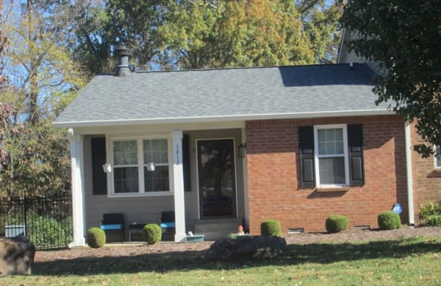 1212 Massman Dr - 1212 Massman Drive, Nashville, TN 37217