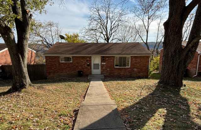3 Bedroom Home in Carnegie! - 717 Darlington Street, Carnegie, PA 15106 3 Bedroom Home in Carnegie! - 717 Darlington Street, Carnegie, PA 15106