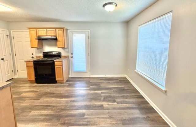 10042 Branley Oak Drive Gallery 4