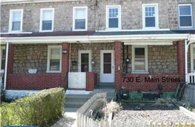 730 E MAIN Street photos photos