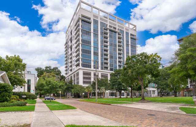 Beautiful 1BR/2BA Luxury High-Rise Condo in Downtown Orlando - Star Tower! photos photos
