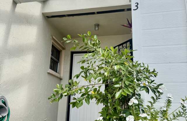 807 Northeast 214th Lane - 1Unit # 3 photos photos