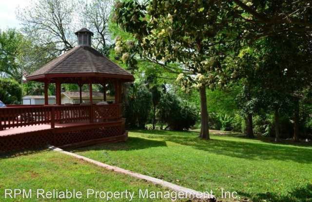 500 Meadow Creek Drive Gallery 3