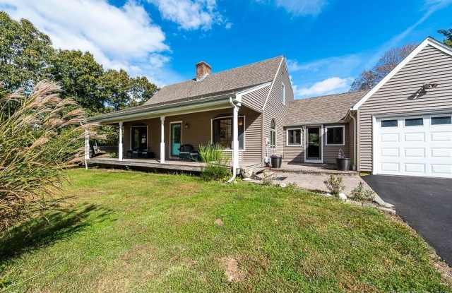 131 Hemlock Drive photos photos