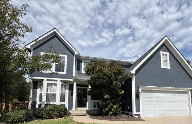 Beautiful 5 Bedroom, 3.5 Bathroom Overland Park Home with Finished Basement, Fenced Yard & Trail Access photos photos
