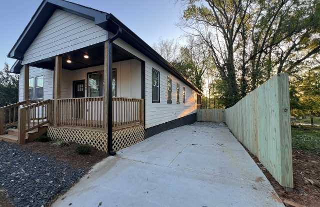368 Andrew J Hairston PL NW Gallery 2