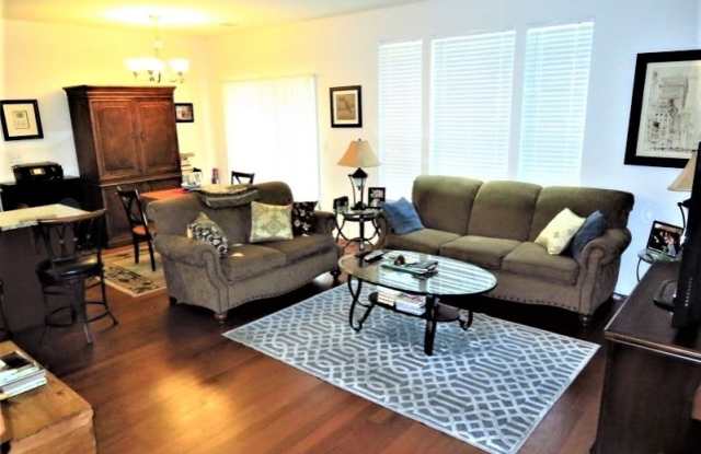 107 Birch Ct Gallery 2
