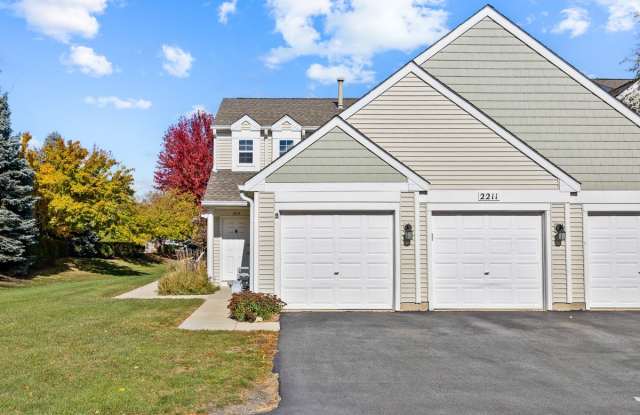 2211 Waterleaf Court unit: 204 photos photos