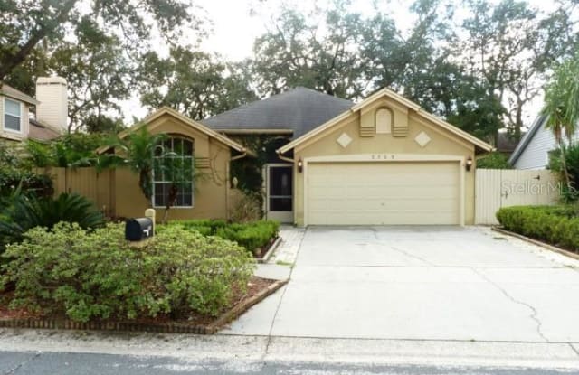 2309 OAKHURST COURT - 2309 Oakhurst Court, Bloomingdale, FL 33596