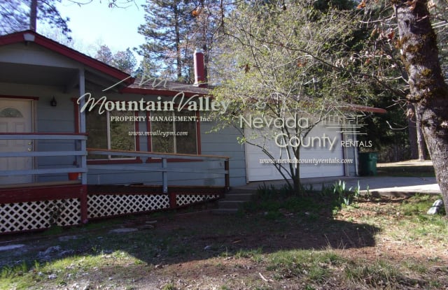 11451 Lexington Way - 11451 Lexington Way, Nevada County, CA 95945