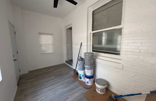 Spacious 4 BDRM Home with Yard! READY FOR YOU TO CALL IT HOME! SECTION 8 APPROVED Gallery 4