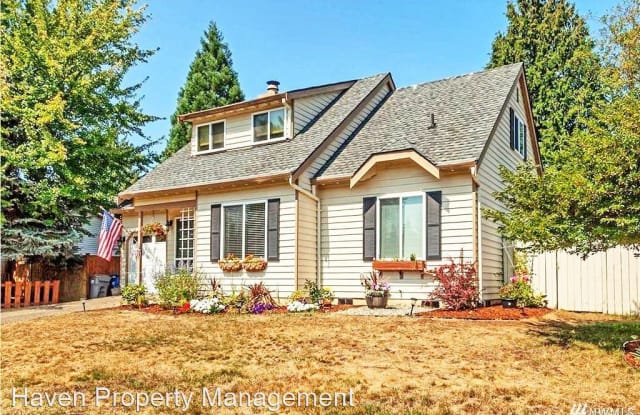 11932 SE 222nd Place - 11932 Southeast 222nd Place, Kent, WA 98031
