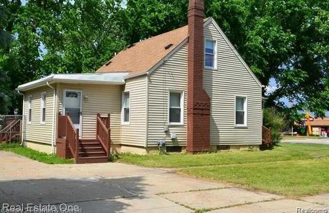 5580 S MERRIMAN Road photos photos