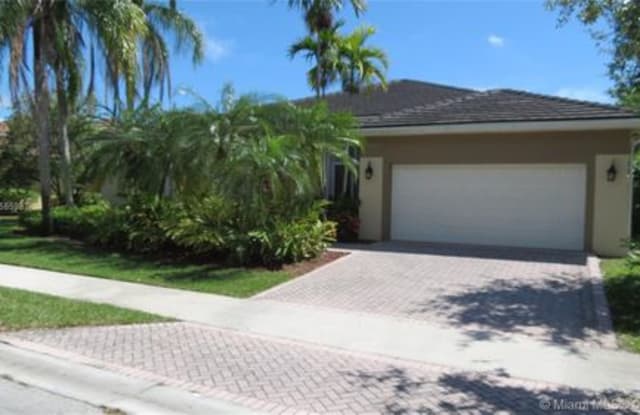 2667 Palmer Place - 2667 Palmer Place, Weston, FL 33332